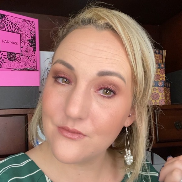 Meet The Seller! ❤️ - Picture 1 of 1